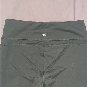 Cropped Leggings